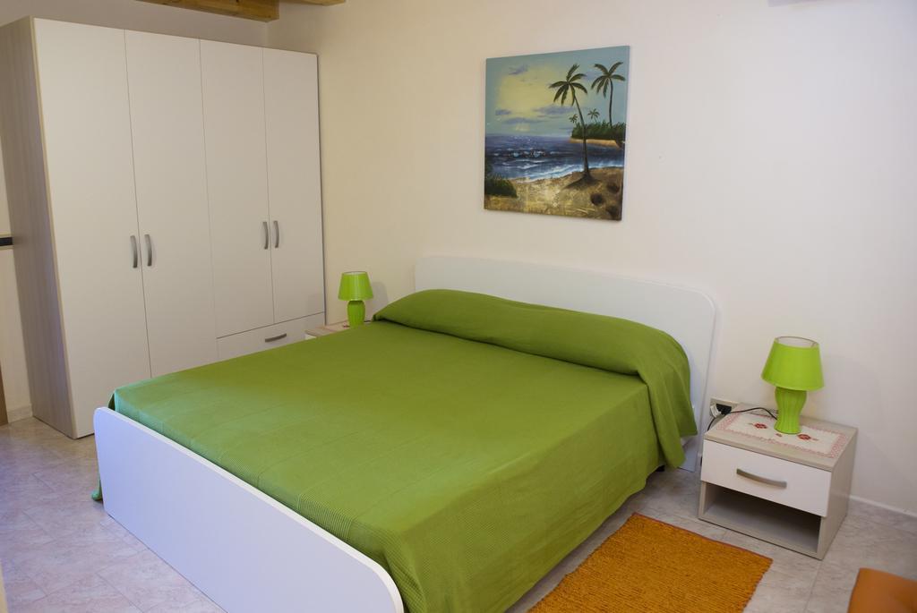 Casa Vacanze Calafarina Pachino Chambre photo